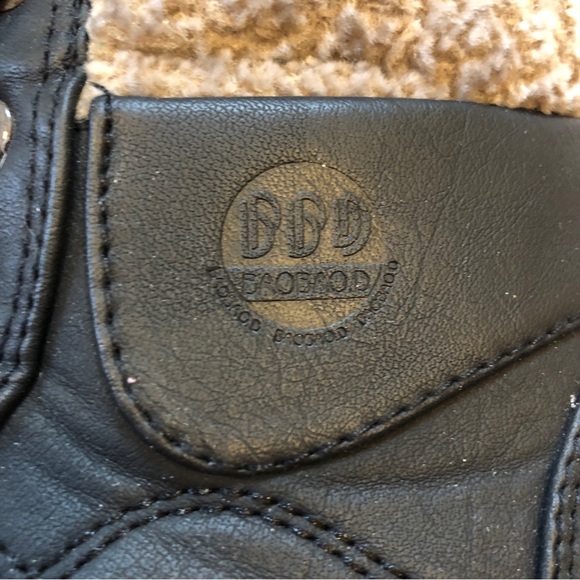 Kamik kid s boots, size 34 EU (2 US) - Picture 13 of 13